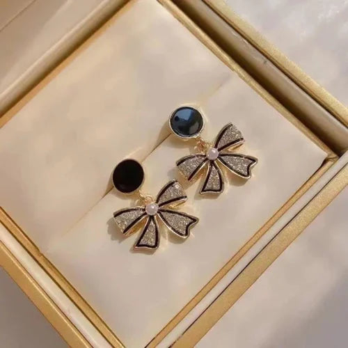 Noir Bow Pearl Drop Earrings