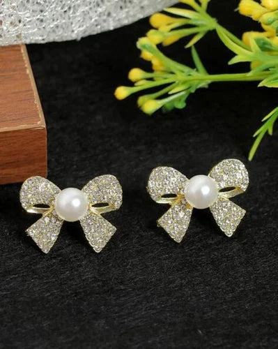 Pearl Bow Studs